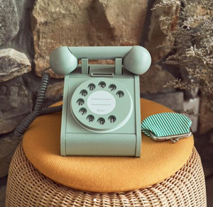Dřevěný retro-telefon Mint