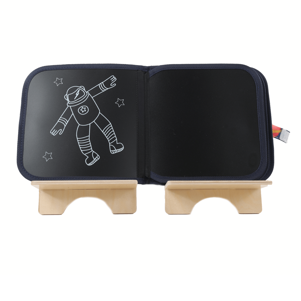 Omalovánka s křídami JAQ JAQ BIRD Vesmír | Stylové doplňky pro děti a ženy | Lavly.cz