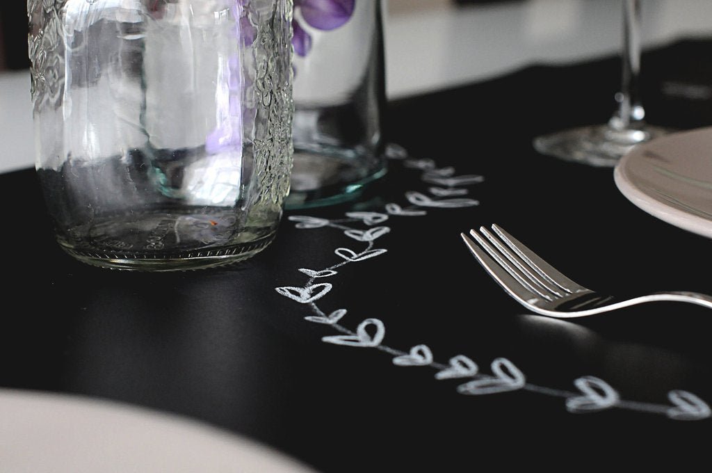 Tabulový běhoun na stůl JAQ JAQ BIRD | Stylové doplňky pro děti a ženy | Lavly.cz