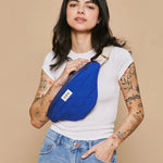 Crossbody ledvinka HINDBAG Olivia Quilted Electric Blue | Lavly.cz