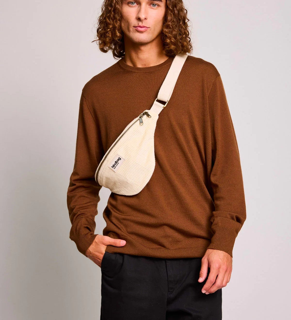 Crossbody ledvinka HINDBAG Olivia Velvet Beige | Lavly.cz