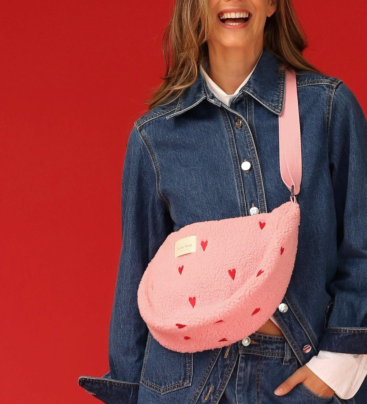 Crossbody ledvinka STUDIO NOOS Light Pink Teddy Hearts | Lavly.cz