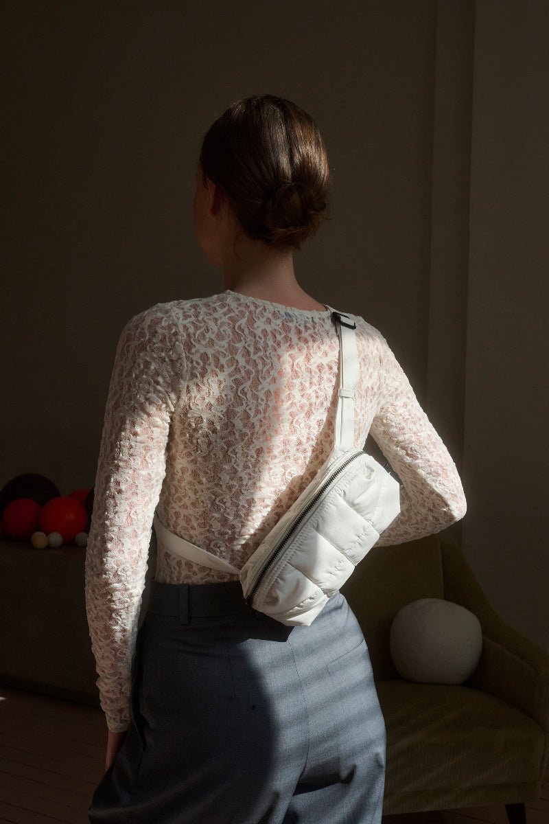 Crossbody ledvinka TINNE+MIA Cilou White | Lavly.cz