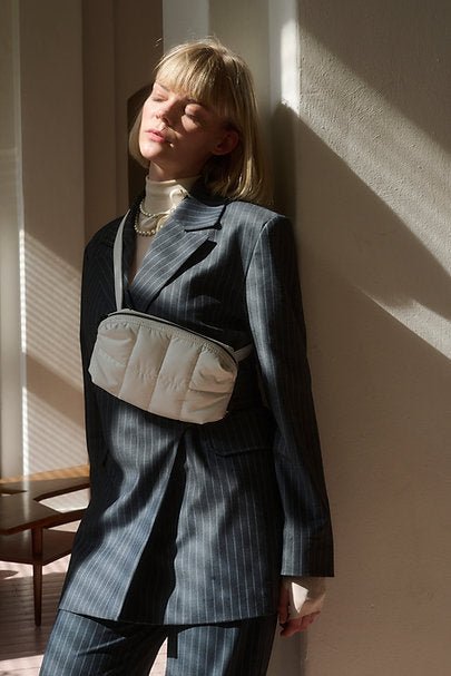 Crossbody ledvinka TINNE+MIA Cilou White | Lavly.cz