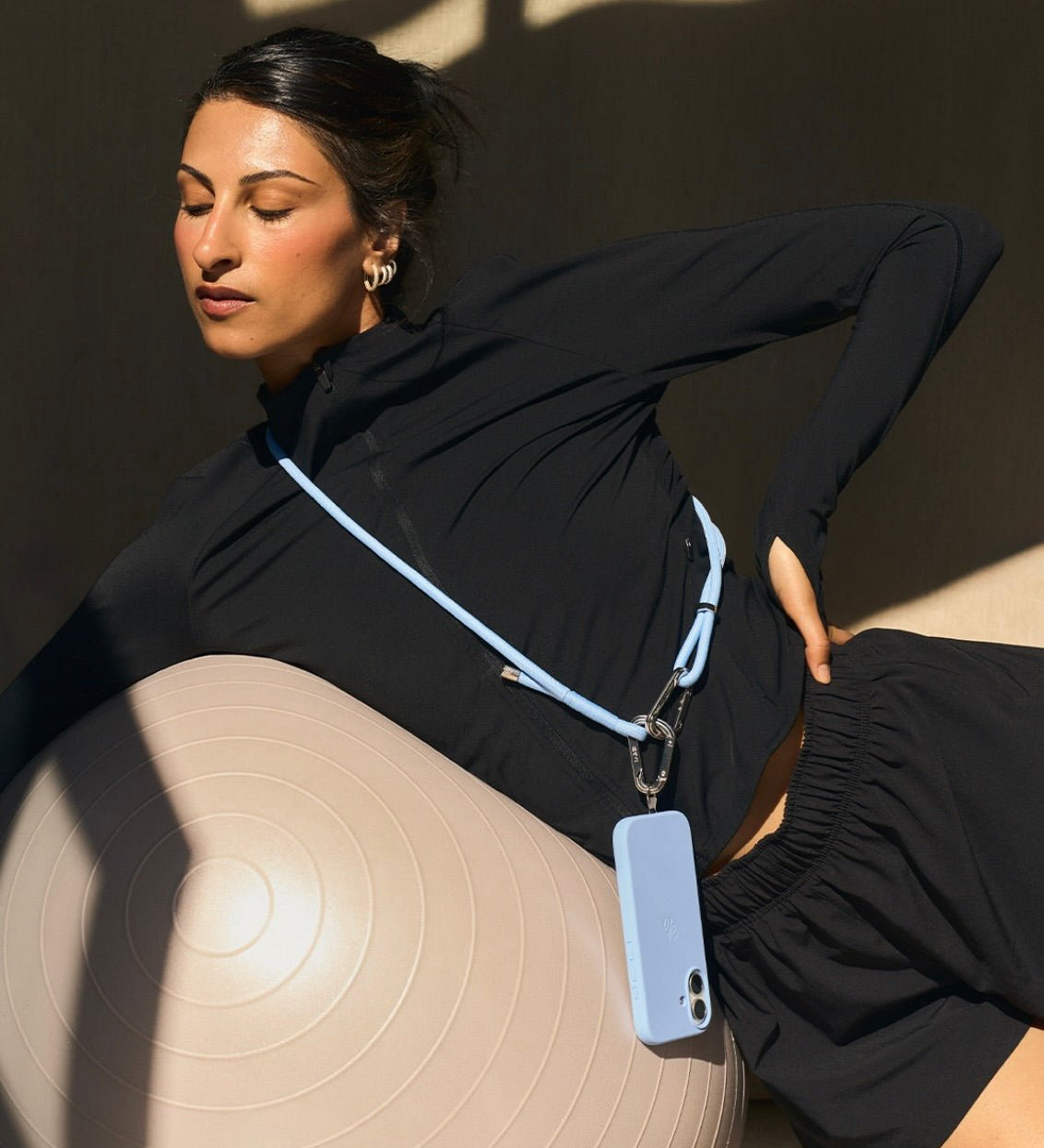 Crossbody popruh na mobil HOLDIT Cobalt | Lavly.cz