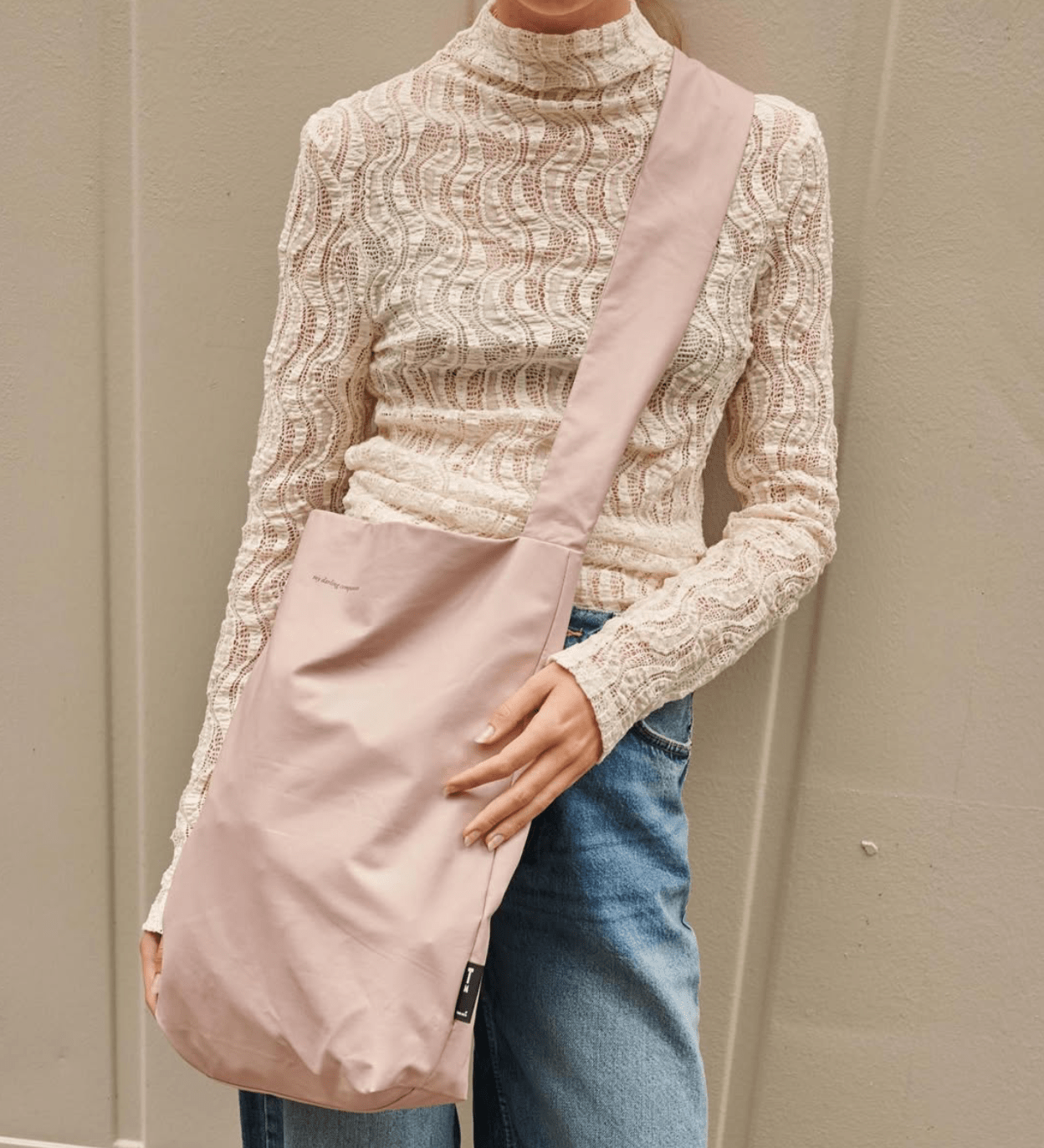 Crossbody taška + pouzdro TINNE+MIA Feel Good Bag Pink Dolphin | Lavly.cz