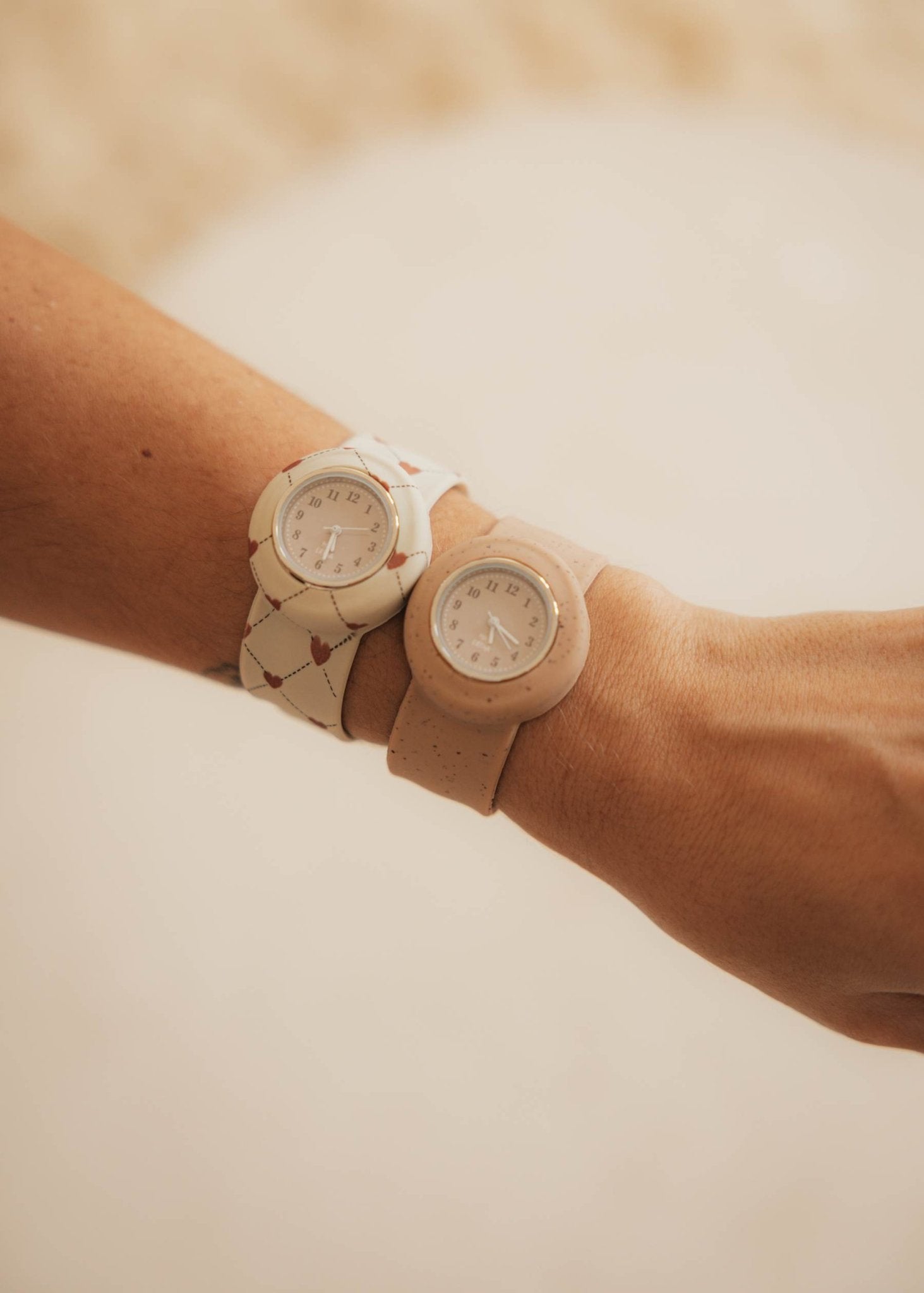 Dětské hodinky MRS. ERTHA Strapies Cloudy Blush | Lavly.cz