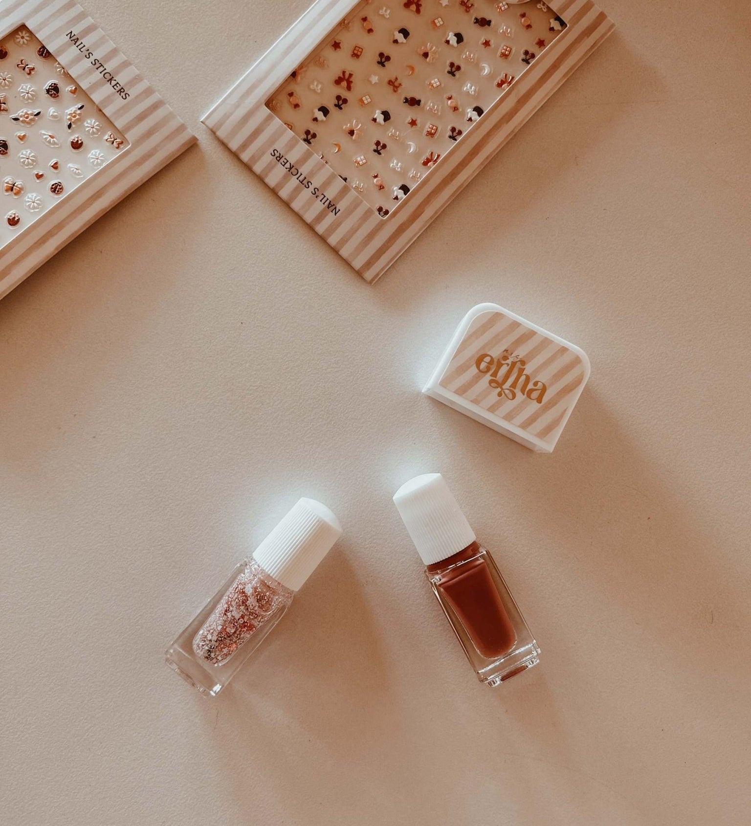 Dětské laky na nehty MRS. ERTHA Blush Ballet | Lavly.cz