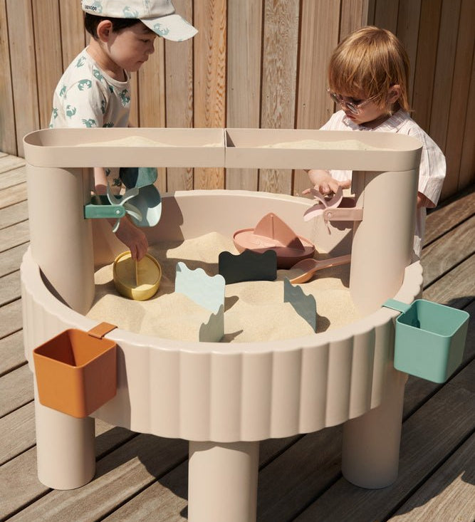 Dětský hrací stolek s aktivitami LIEWOOD Sepp Sandy Multi Mix | Lavly.cz