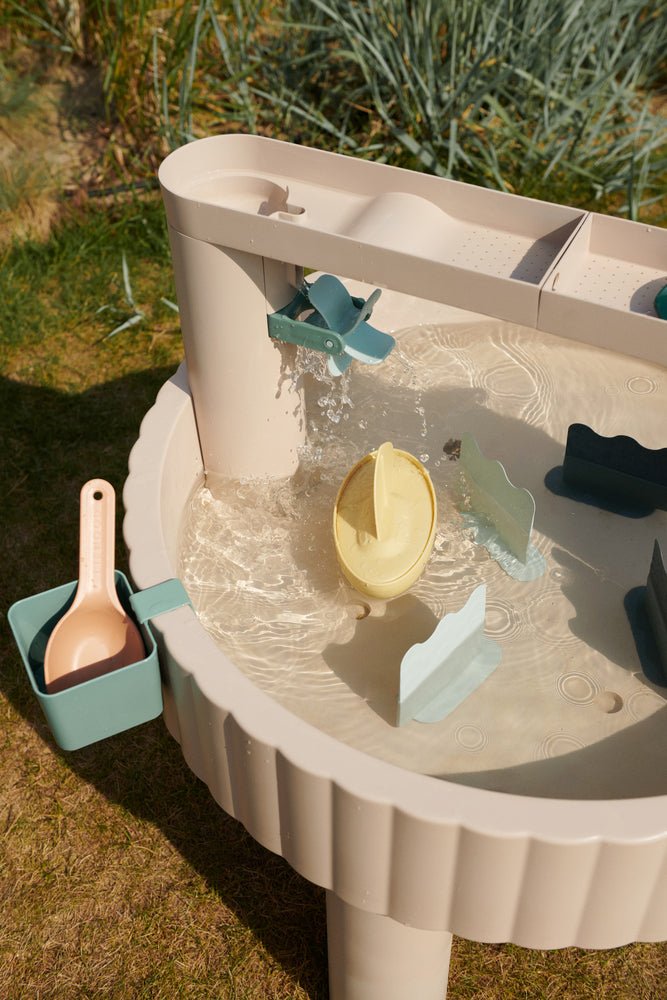 Dětský hrací stolek s aktivitami LIEWOOD Sepp Sandy Multi Mix | Lavly.cz