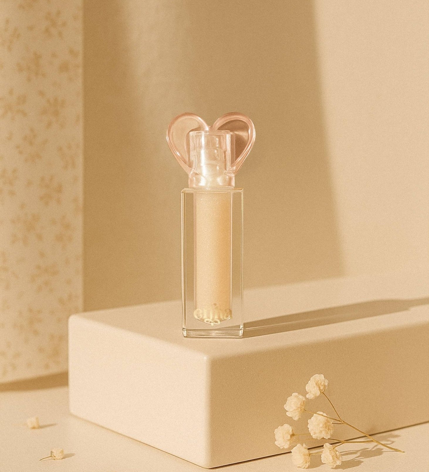 Dětský lesk na rty MRS. ERTHA Sparkle Vanilla | Lavly.cz