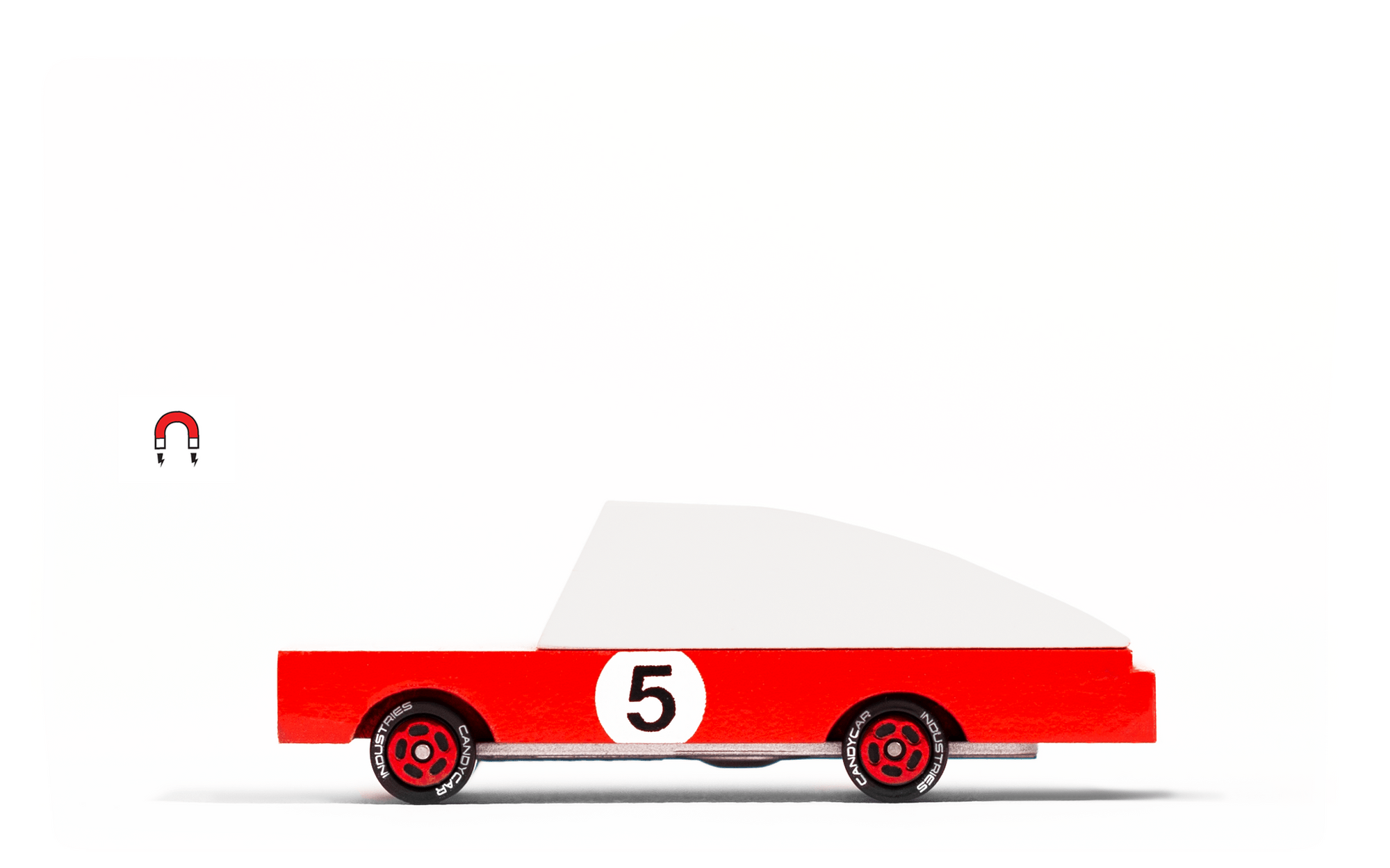 Dřevěné autíčko CANDYLAB Candycar Red Racer 5 | Stylové doplňky pro děti a ženy | Lavly.cz