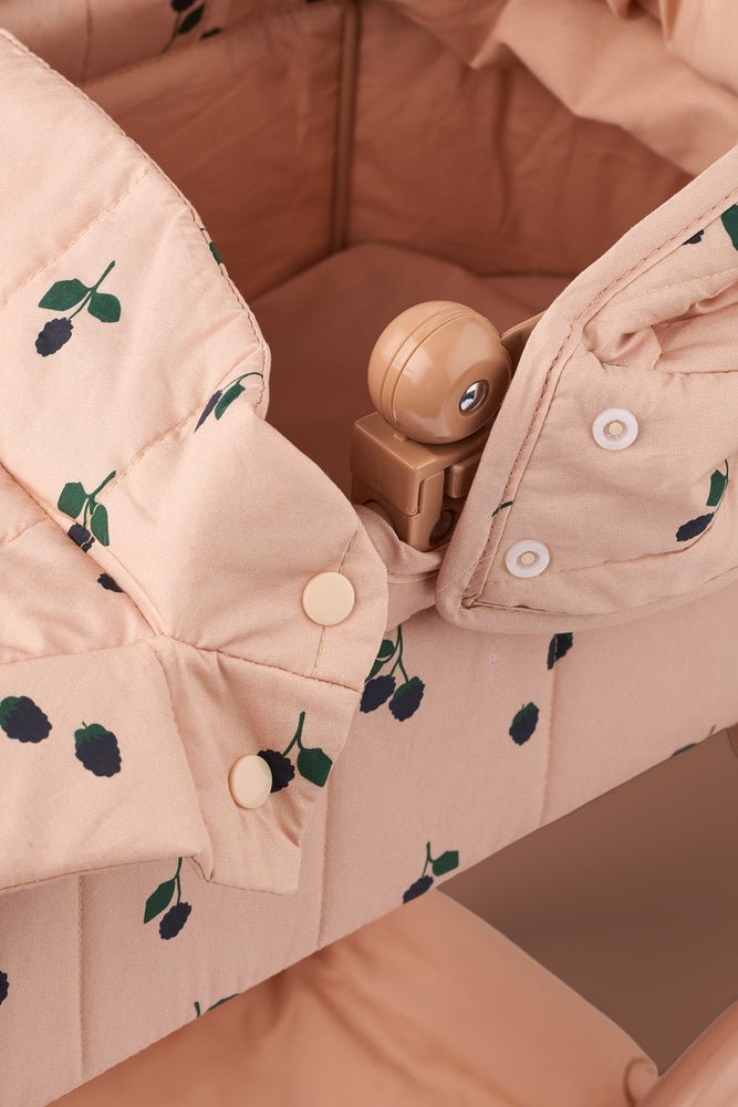 Hluboký kočárek pro panenky LIEWOOD Adaline Berry / Pale Tuscany | Stylové doplňky pro děti a ženy | Lavly.cz