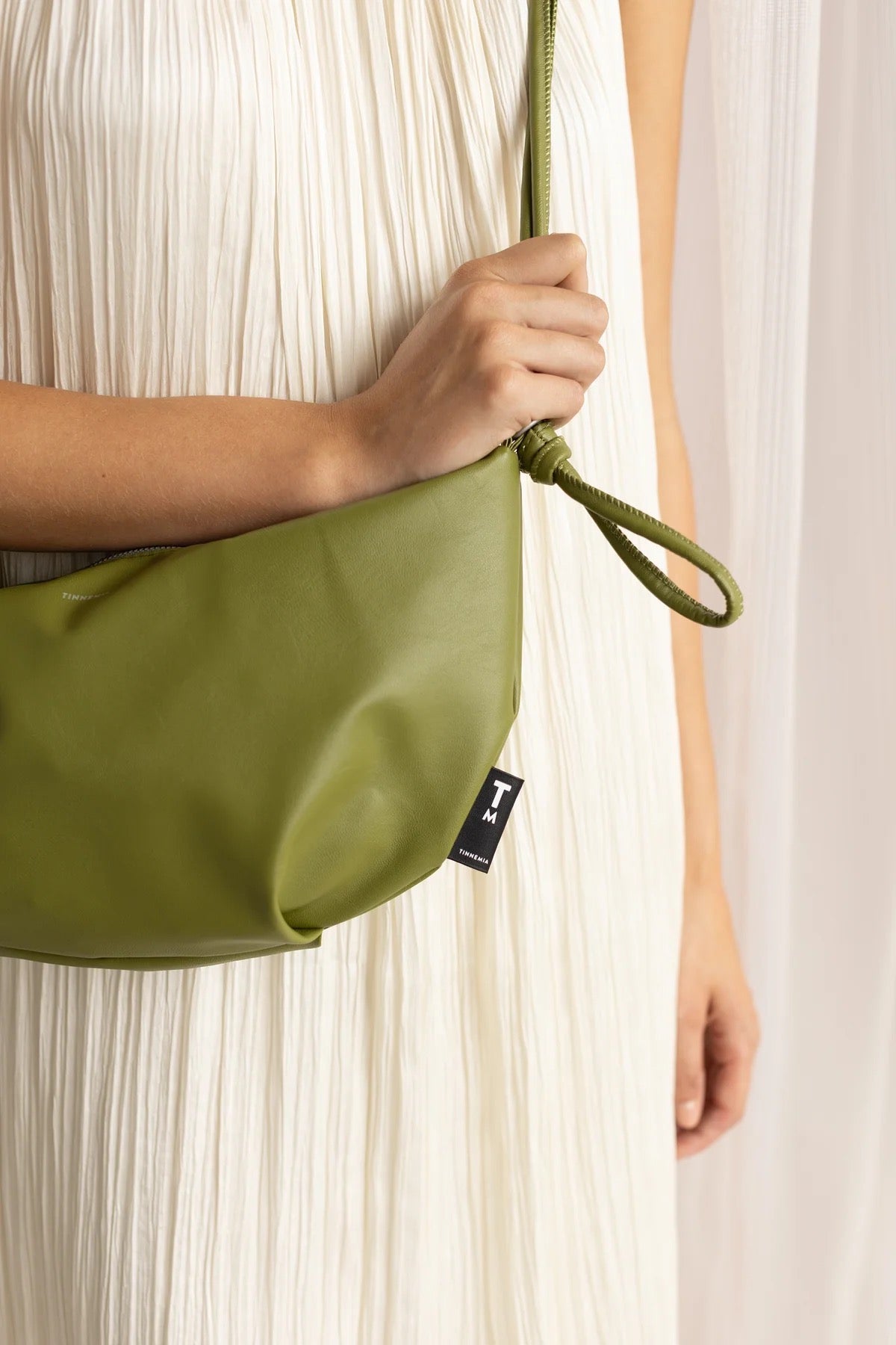 Kabelka TINNE+MIA Berber Peat Moss | Lavly.cz
