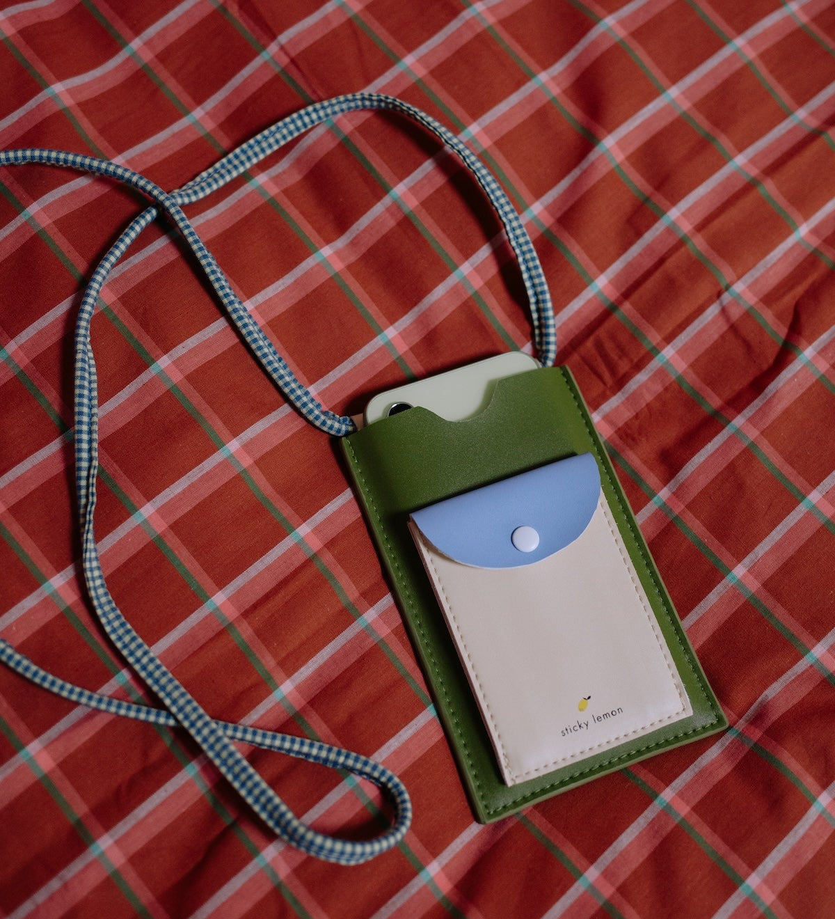 Kapsička na mobil STICKY LEMON Tickling Grass | Lavly.cz