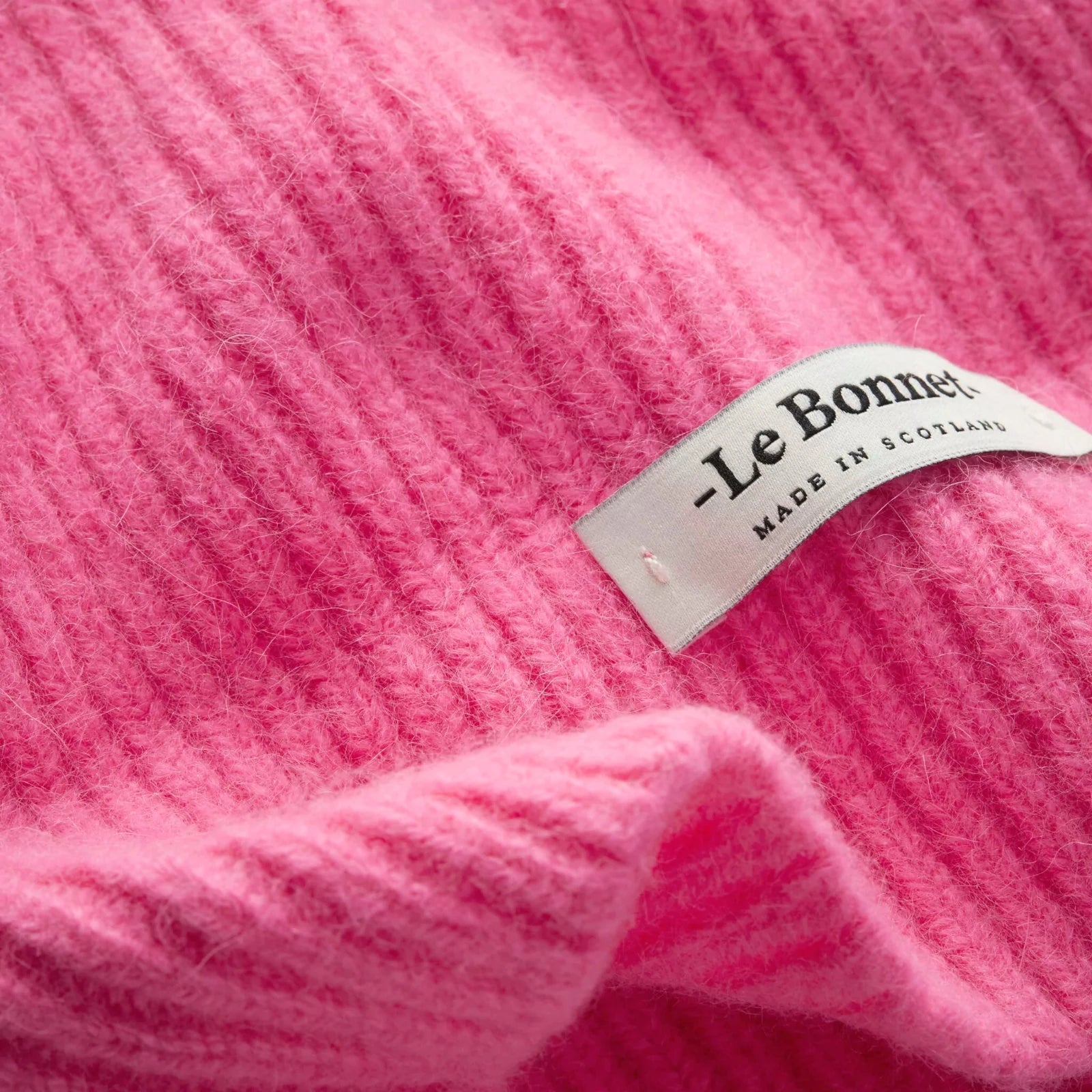 LE BONNET Čepice z jehněčí vlny Bubblegum | Lavly.cz