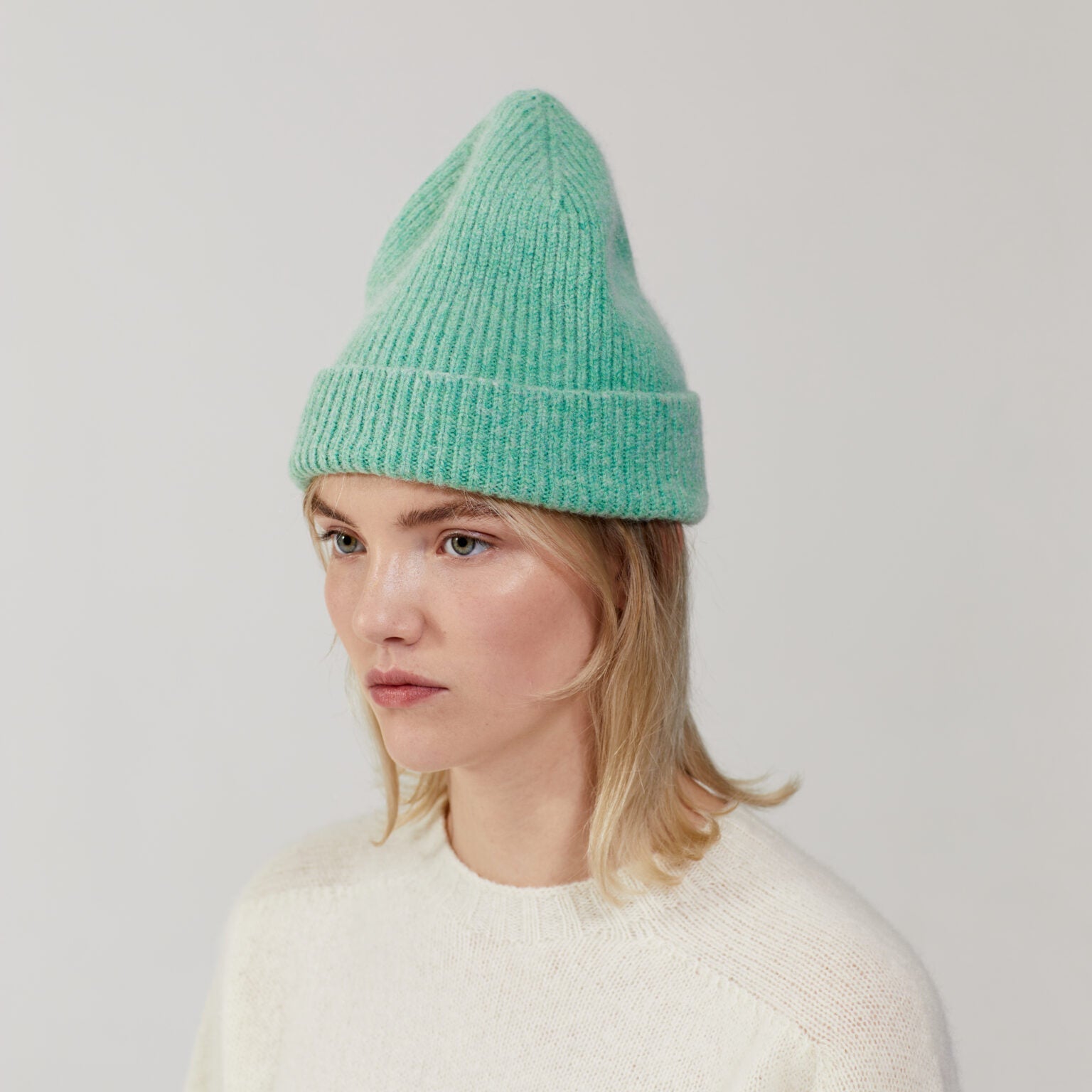 LE BONNET Čepice z jehněčí vlny Jade | Stylové doplňky pro děti a ženy | Lavly.cz