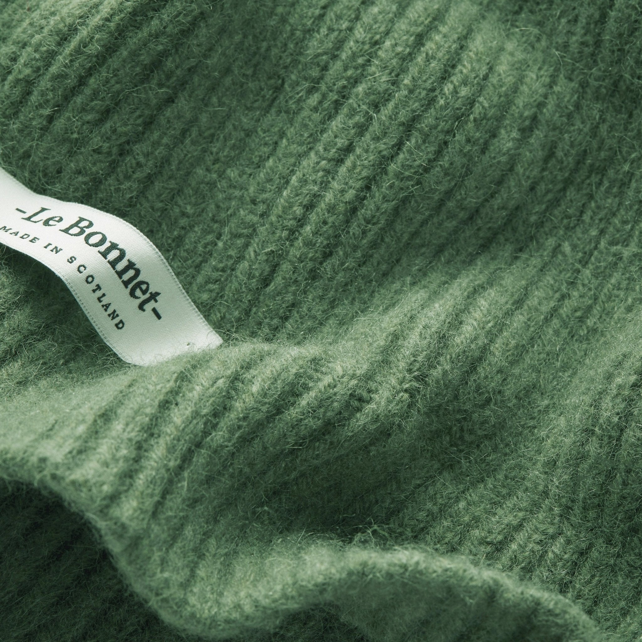 LE BONNET Čepice z jehněčí vlny Jade | Stylové doplňky pro děti a ženy | Lavly.cz