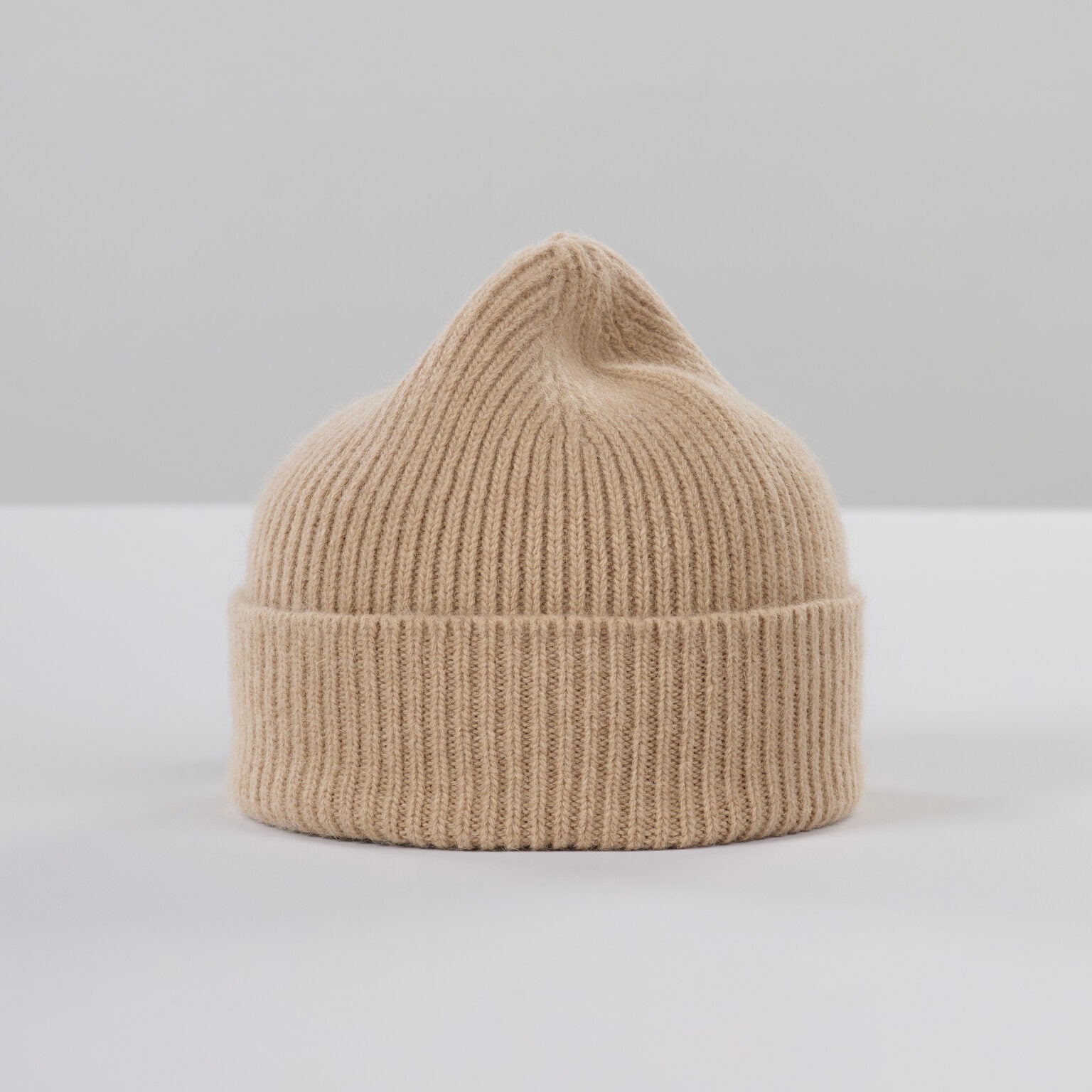 LE BONNET Čepice z jehněčí vlny Sand | Stylové doplňky pro děti a ženy | Lavly.cz