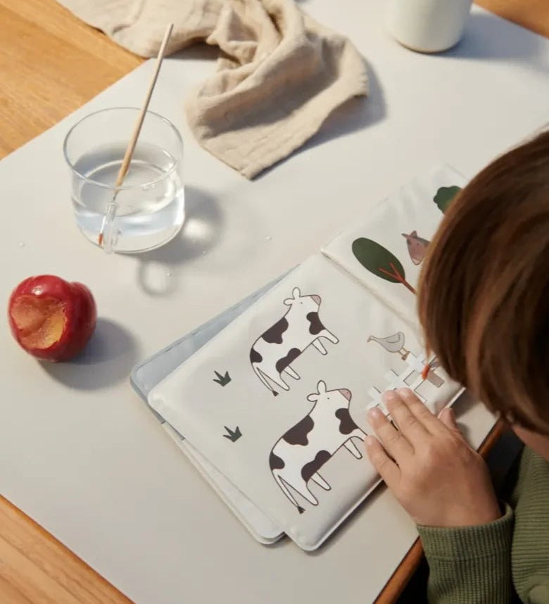 Magic Water Book LIEWOOD Waylon Around the World | Lavly.cz