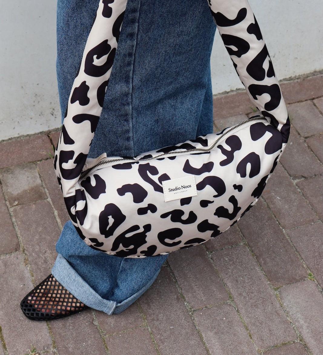 Mini crossbody taška STUDIO NOOS Holy Cow Puffy - Leopard | Stylové doplňky pro děti a ženy | Lavly.cz