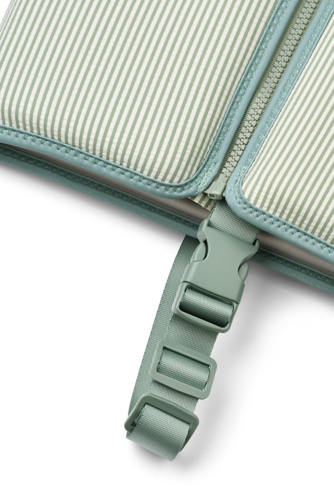 Plovací vesta LIEWOOD Dove Seersusucker Peppermint / Sandy | Lavly.cz