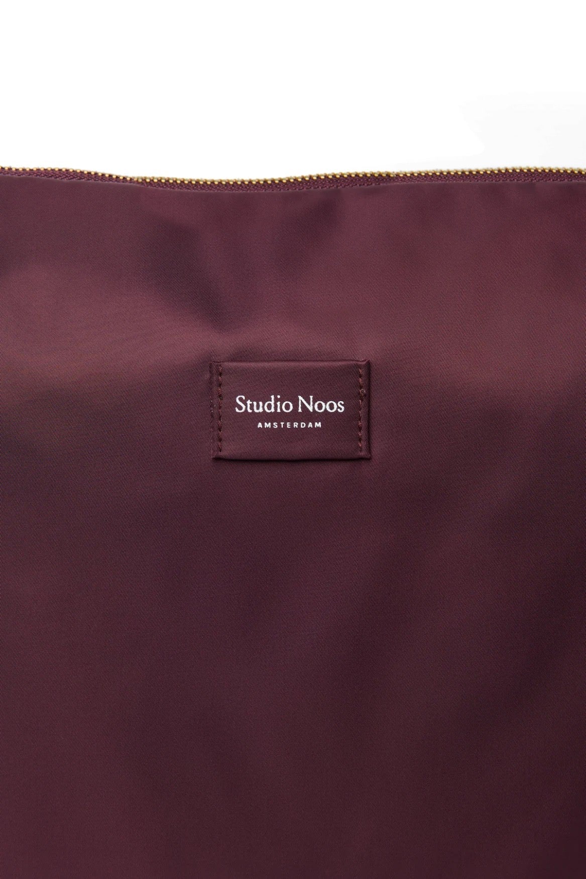Přebalovací taška STUDIO NOOS Burgundy Technical Puffy | Lavly.cz