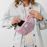 Síťovaná crossbody ledvinka WOUF Blush | Lavly.cz