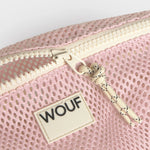 Síťovaná crossbody ledvinka WOUF Blush | Lavly.cz