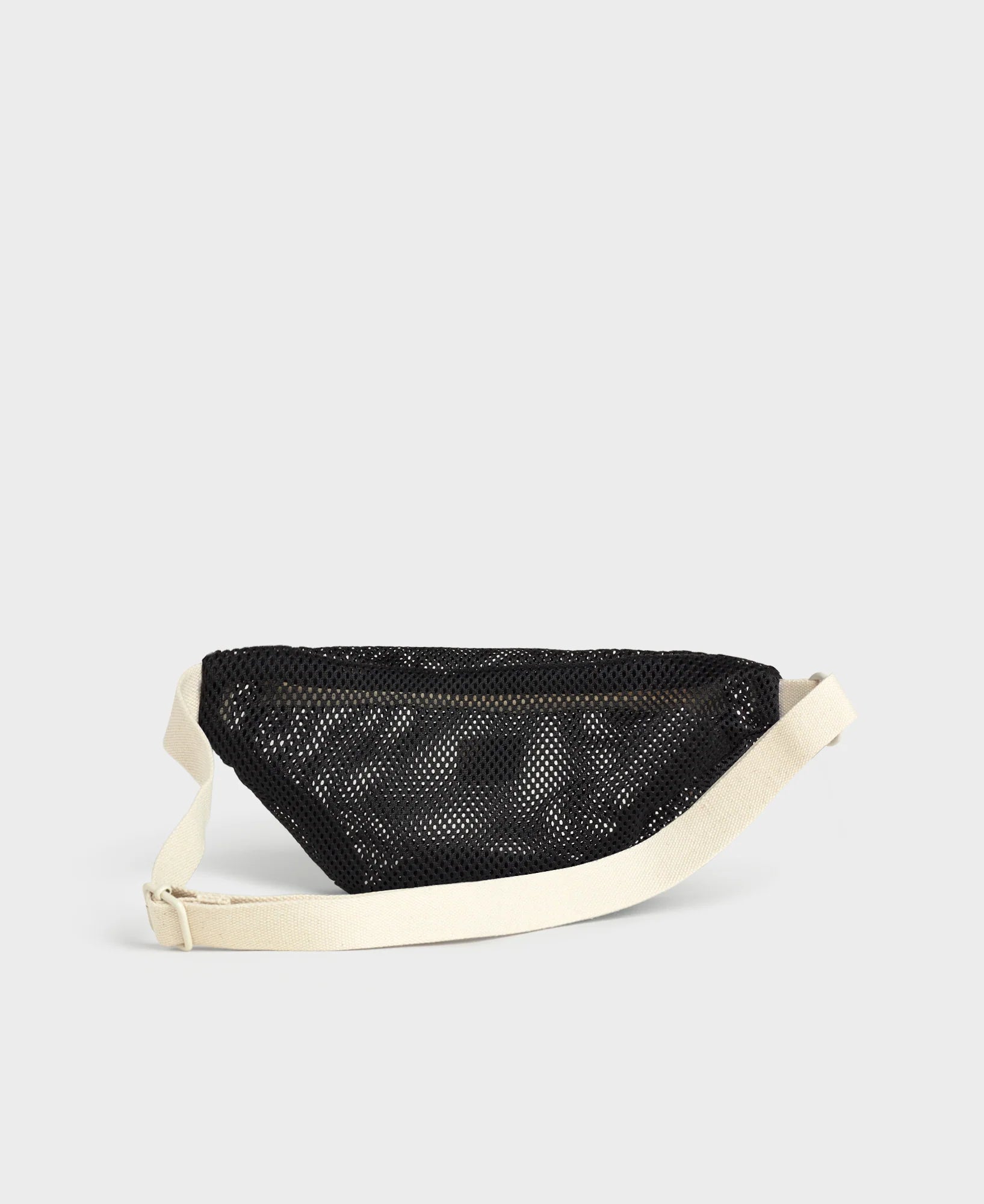 Síťovaná crossbody ledvinka WOUF Onyx | Lavly.cz