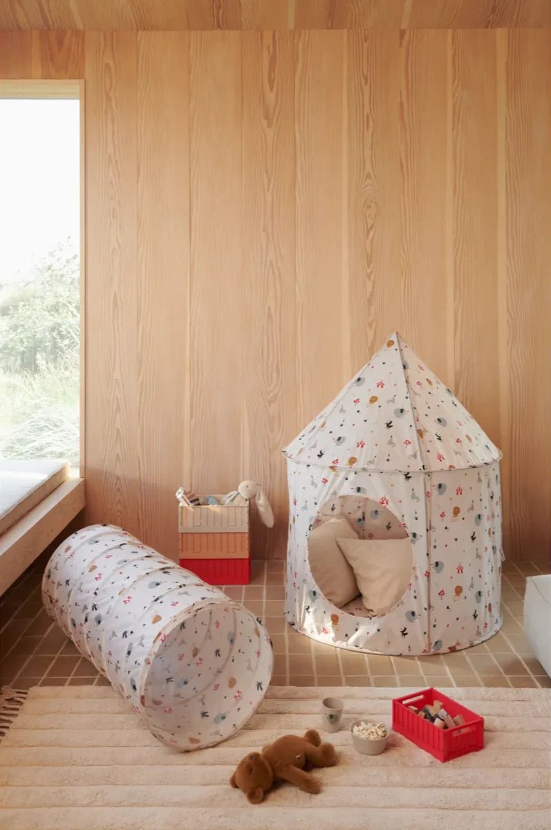 Skládací stan na hraní LIEWOOD Oaks Circus / Sandy | Stylové doplňky pro děti a ženy | Lavly.cz