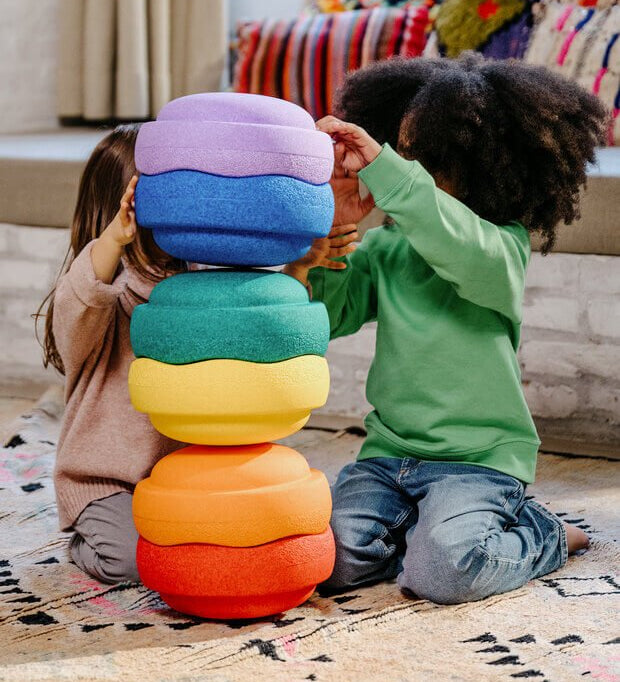 STAPELSTEIN® 6+1 ks Original Rainbow Set Classic Balanční kameny a deska | Stylové doplňky pro děti a ženy | Lavly.cz