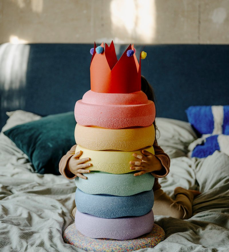 STAPELSTEIN® 6+1 ks Original Rainbow Set Pastel Balanční kameny a deska | Stylové doplňky pro děti a ženy | Lavly.cz