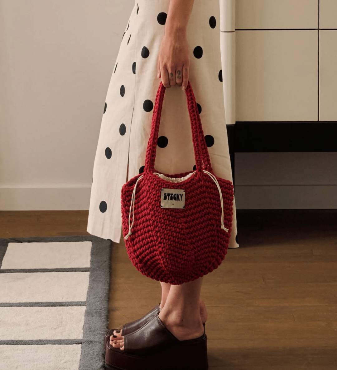Taška THE STICKY SIS CLUB Crochet Bag Chilli | Lavly.cz