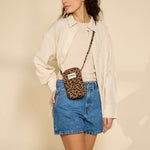 Taštička na mobil HINDBAG Bill Leopard Cinnamon | Lavly.cz