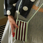 Taštička na mobil THE STICKY SIS CLUB Knitted Stripes Mist + Fig | Lavly.cz