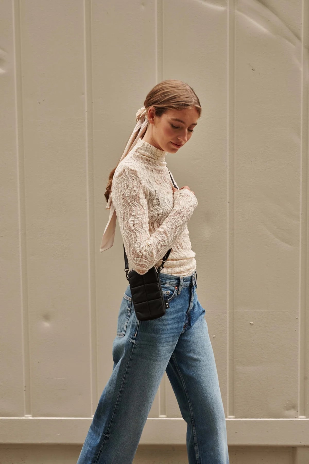 Taštička na mobil TINNE+MIA Luce Black | Lavly.cz