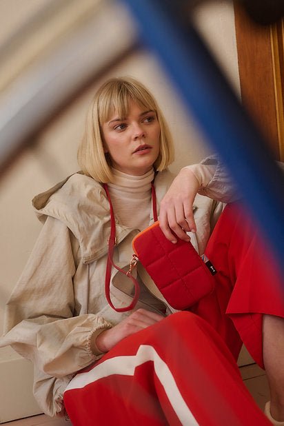 Taštička na mobil TINNE+MIA Luce Red | Lavly.cz