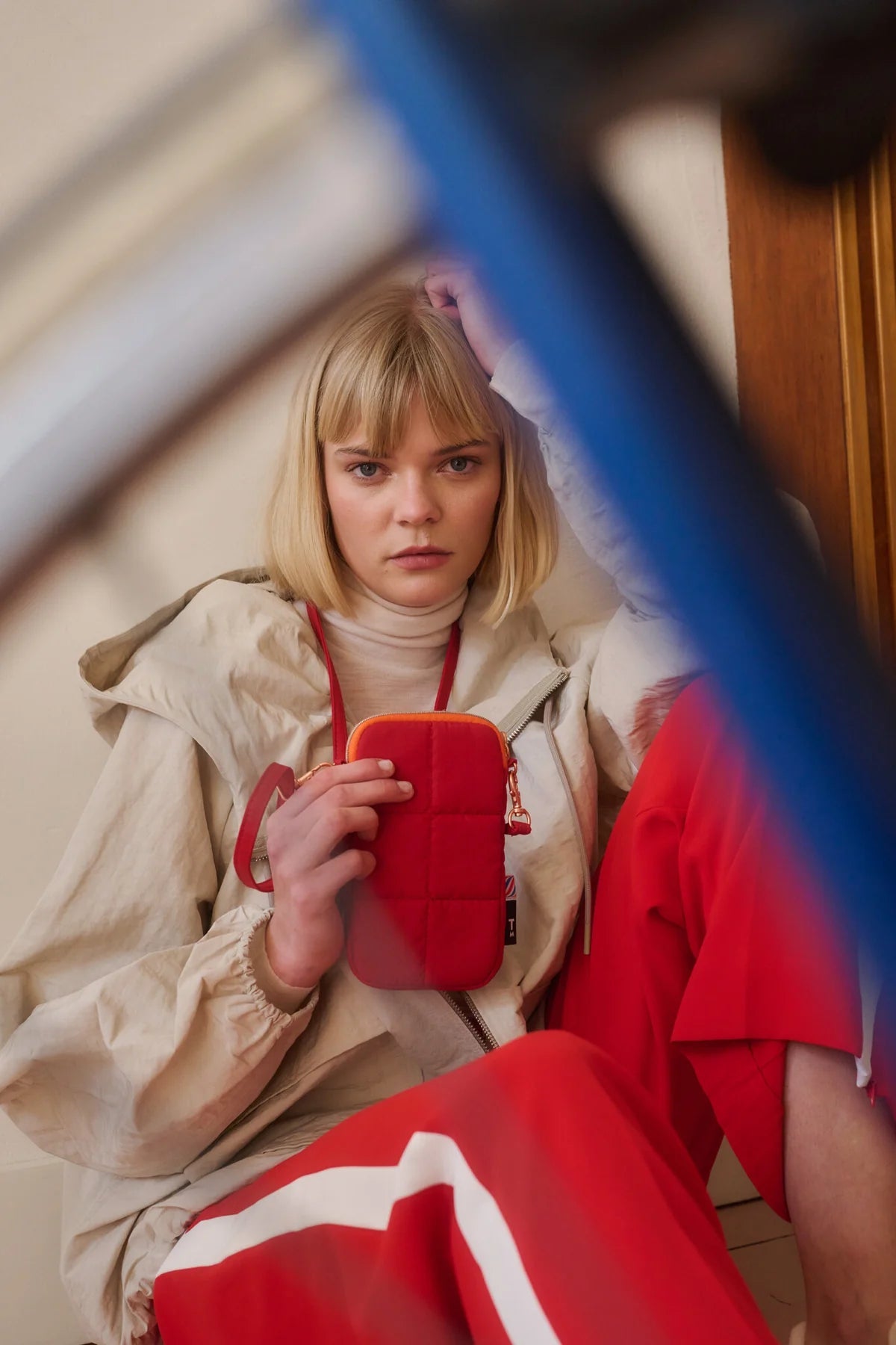 Taštička na mobil TINNE+MIA Luce Red | Lavly.cz