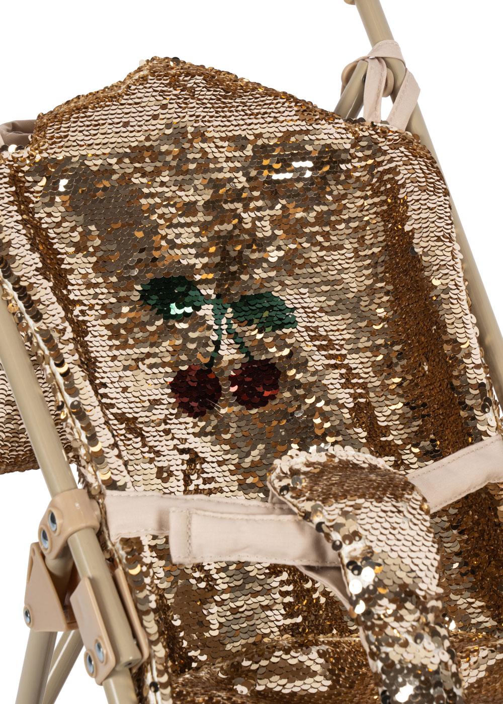 Třpytivý kočárek pro panenky KONGES SLOJD Sparkly Cherry | Stylové doplňky pro děti a ženy | Lavly.cz