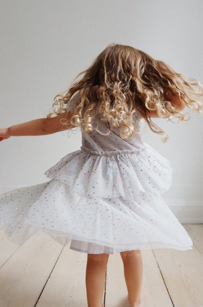 Tylové šaty KONGES SLOJD Fairy Dress Nuit Etoile | Stylové doplňky pro děti a ženy | Lavly.cz