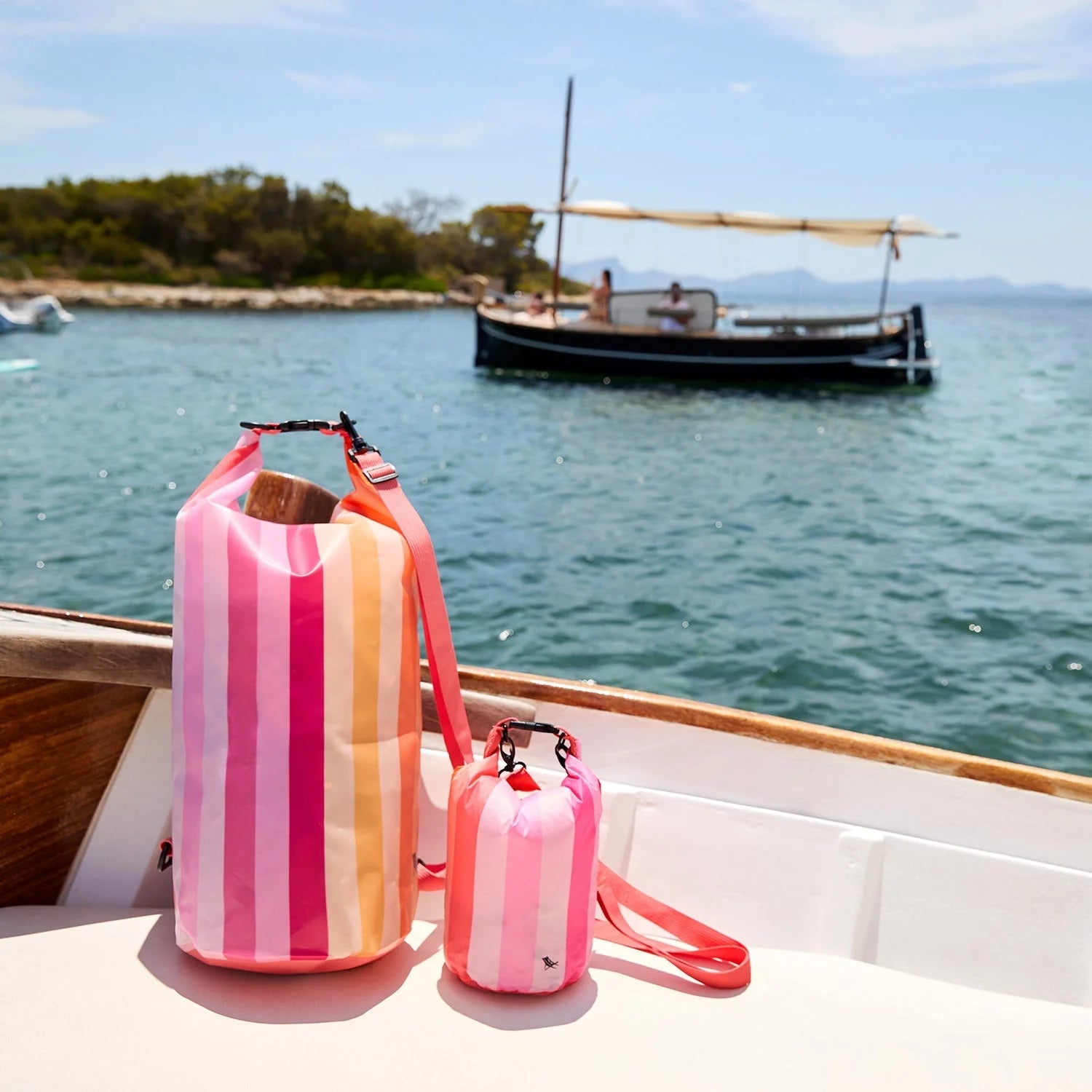 Velký nepromokavý vak DOCK & BAY 40 l Miami Sorbet | Lavly.cz