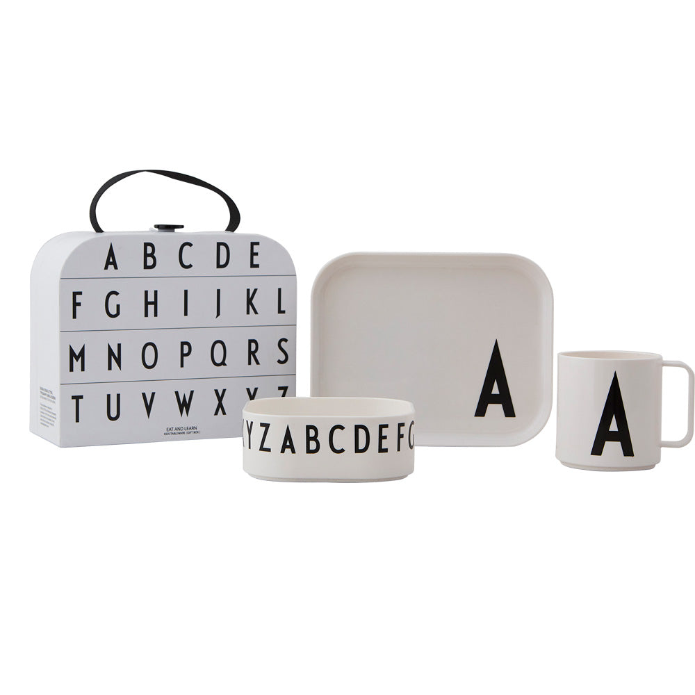 Dárkový kufřík s personalizovaným nádobím pro děti DESIGN LETTERS - Lavly