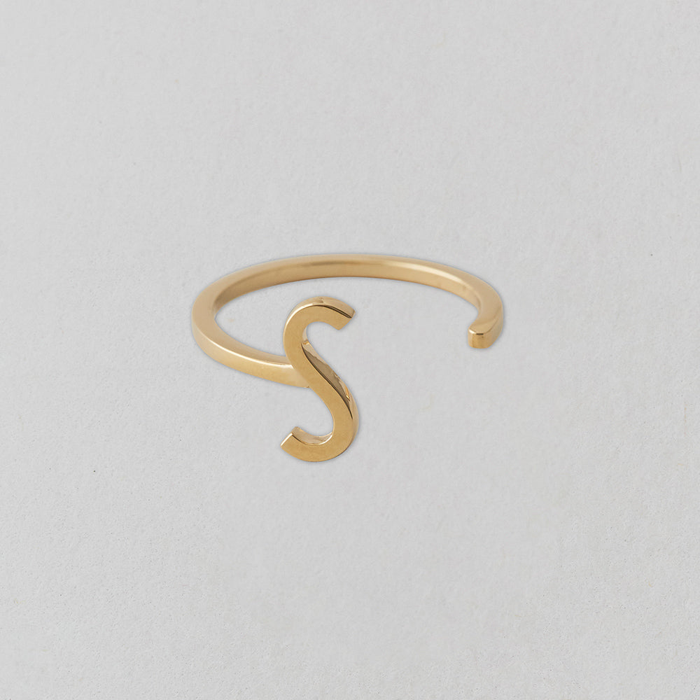 Zlatý prsten Písmeno A-Z - DESIGN LETTERS - Lavly