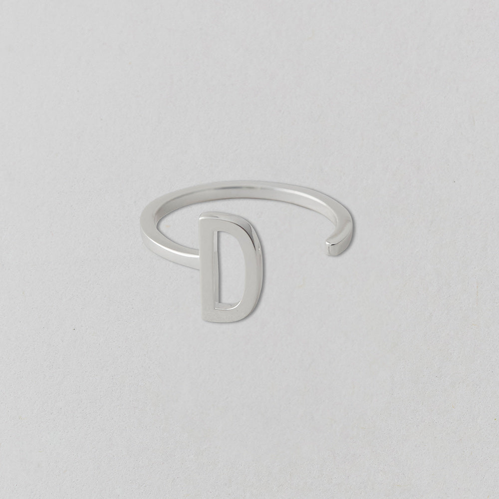 Stříbrný prsten Písmeno A-Z - DESIGN LETTERS - Lavly