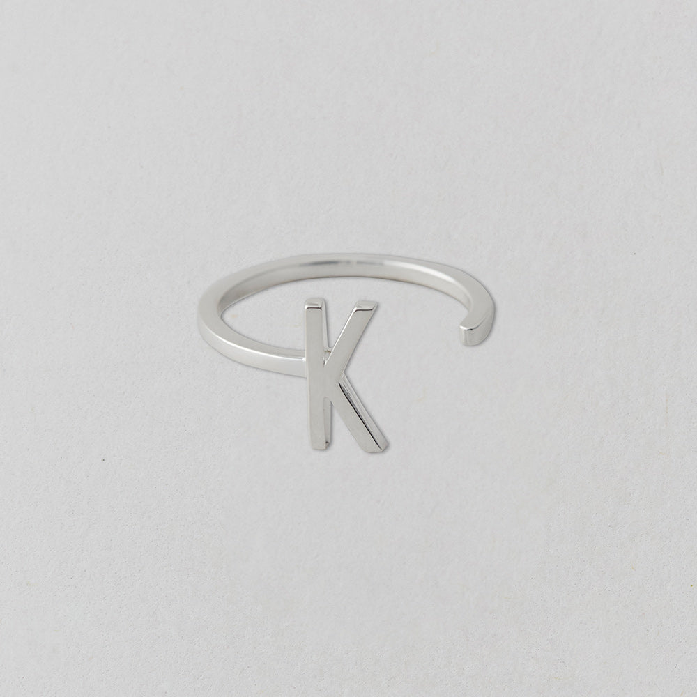Stříbrný prsten Písmeno A-Z - DESIGN LETTERS - Lavly