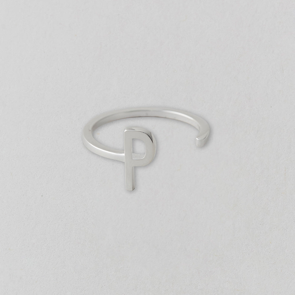 Stříbrný prsten Písmeno A-Z - DESIGN LETTERS - Lavly