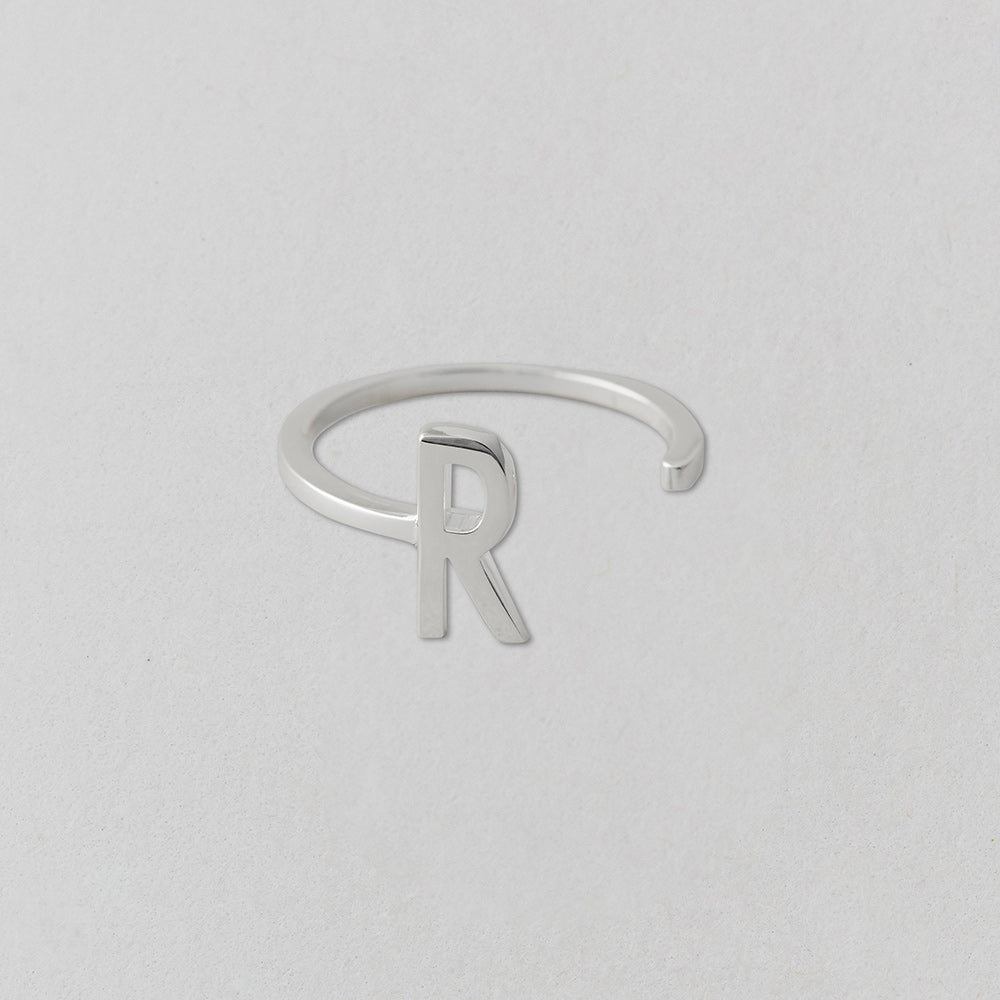 Stříbrný prsten Písmeno A-Z - DESIGN LETTERS - Lavly