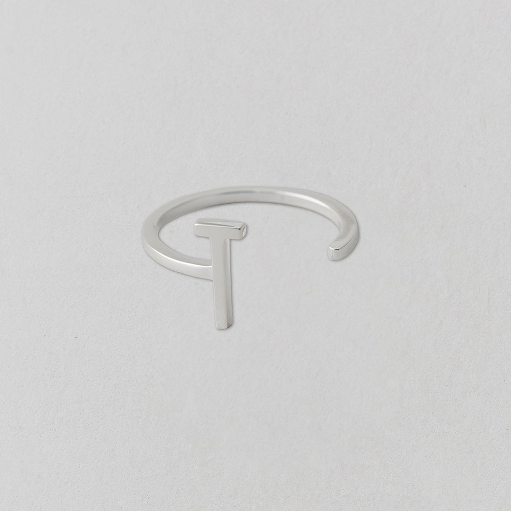 Stříbrný prsten Písmeno A-Z - DESIGN LETTERS - Lavly