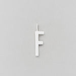 Stříbrný přívěsek Písmeno A-Z - 16 mm DESIGN LETTERS - Lavly